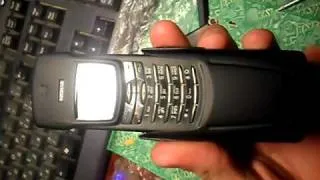 Nokia 8910i.AVI