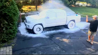 Truck Changes Color With Pressure washer & MJJC Foam Cannon