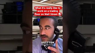 What it's really like to work on a trading floor on Wall Street 📈 #wallstreet