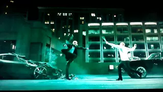 Toretto vs Shaw (HD) Latino - Rapidos y Furiosos 7