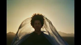 Témé Tan ft. Le Motel - Le Ciel (Official Music Video)