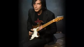 George Lynch on Ritchie Blackmore being a dick to him