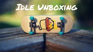 AMAZING HAND PAINTED FINGERBOARD!!! (Idle Fingerboards Unboxing/Review)