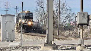 Dangerous Railroad Crossing On Blind Curve At Major Intersection!  2 Trains Fly Thru With 2 DPU!