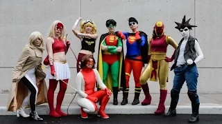 Costumed fans take over New York Comic Con 2014
