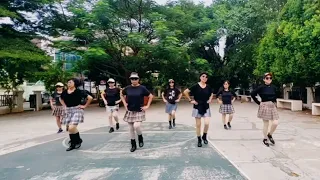 Yenny Line Dance Happy Street by Bestie Dancers💃💃