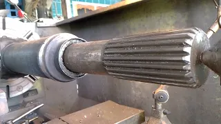 how to balance the propeller shaft driving a car, pay attention to this lathe technique