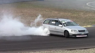 The Ultimate Drift Missile Car: Opel Omega 3.0 V6 Station Wagon!