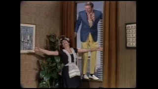 Liza Minnelli The Maid | Rowan & Martin's Laugh-In | George Schlatter