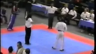 Billy Bryce (GBR) v Zvonimir Gribl (Cro) WAKO World Championships Paris 2003