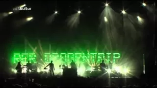 Massive Attack - Inertia Creeps (Live - Melt Festival 2010)