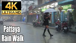 Pattaya 4K Walk in the Rain. Soi Bua Khao, Soi Honey, Beach Road. 24th Oct.