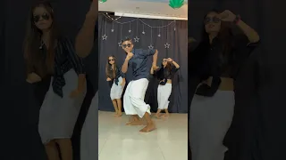 Lungi dance performance by Pranjal, Surbhi and Vidushi #YouTubeShorts #Viral #Trending