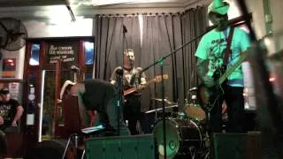 Daddy's Farm, Deadwood 76, at The Botany View 21/1/12 Clip 3