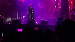 Shreya Ghoshal - Sun Raha Hai Na Tu - Live 2018