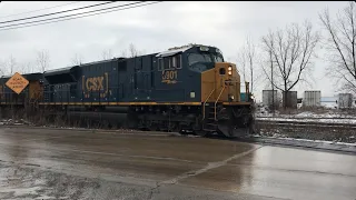 CSX Q151 in Dearborn, MI w/ CSX8901 & CSX3002