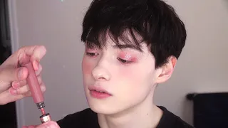 Doing Johnny's makeup - Edward Avila