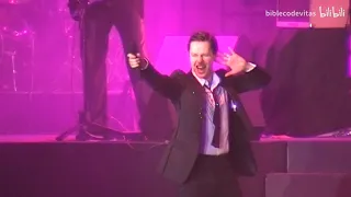 26. Smile (Vitas in Hangzhou, China – 2009.04.26) [Audience recording]