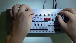 Testing out The Prodigy patterns on Roland TB-03