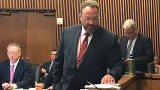 Cuyahoga County Jail Associate Warden Eric Ivey pleads guilty, agrees to resign