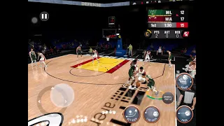 NBA 2K22 Mobile Posterizer Dunk on nobody center