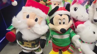 NEW Christmas Animated Plushies at LOWE'S 2023 #christmas #animatronics