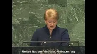 Dalia Grybauskaitė kalba angliškai