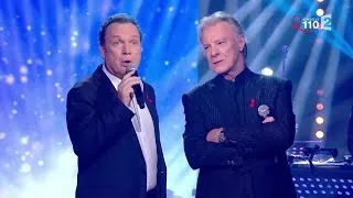 Julien Lepers et Hébert Léonard chantent "Pour le Plaisir"