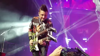 Five Finger Death Punch - Bad Company; DTE Energy Music Theater; Clarkston, MI; 9-1-2018