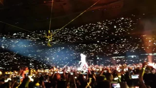 COLDPLAY - Fix You. Melbourne 10.12.2016