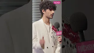 Kaifi Khalil Sings Mansoob For FUCHSIA - LSA Red Carpet