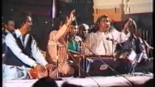 Ab Ke Saal Poonam Mein - Qawwali