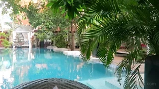 Boutique Hotel in Phnom Penh [great pool]