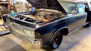 FIRST START IN 25 YEARS - THE BEAST Rescue! Will it Run? RUSTY RESTORATION!!! 1965 Imperial Mopar CT