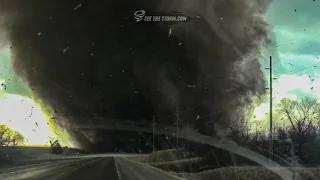 INCREDIBLE DUAL TORNADOES! Storm Chaser UP CLOSE & INSIDE the Iowa Tornado Outbreak! Mar31, 2023