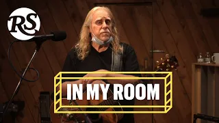 Warren Haynes Performs 'Soulshine' and 'Dark Was the Night, Cold Was the Ground' | In My Room