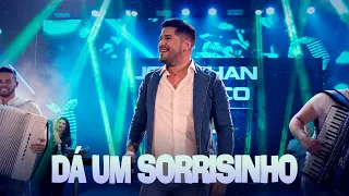 Jonathan Pacheco - DÁ UM SORRISINHO (DVD "Meu Bailão")