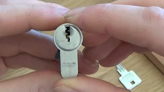 (38) Picking - Abus E20 euro half cylinder with 6 pins picked & gutted (english subtitles)