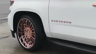 Chevrolet Suburban on RUCCI 50 CAL rims