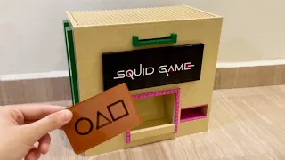 LEGO SQUID GAME Machine | Honeycomb Candy Challenge!