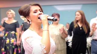 Niculina Stoican, colaj de HORE și SÂRBE | Recital LIVE la nuntă