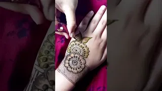 beautiful easy mehndi for party❣Mehndi Essence#short#shorts#youtube#shortsfeed