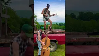 Hillbilly brothers TEAR DOWN Poor Boy Workin’ Blues!! Bluegrass Style!