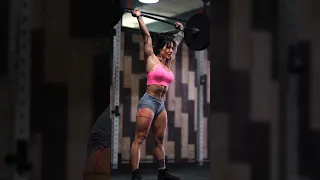 Weightlifting 💪 training for crossfit by Beautiful Celia Gabbiani 😍 #motivation #gym