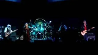 Fleetwood Mac - Storms - Verizon Wireless Arena, Manchester, NH - 6/16/09