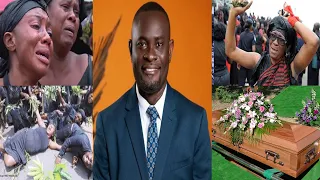 TEARS FLOW! Hon John Kumah Laying In State #honjohnkumah #johnkumahfuneral #apuutootv