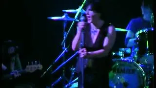 L.A. Guns - Electric Gypsy ( Live  Pennington, Bradford April 2003)