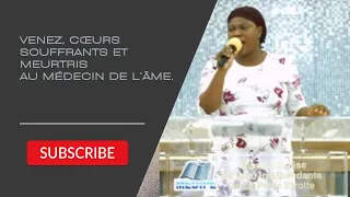 Venez cœurs souffrants et meurtris Au Médecin de l’âme -Soeur Fendie Noel #adoration #louange#jesus