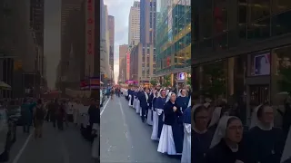 Over 3000 Catholics Hold Peaceful Procession In New York City #israelpalestineconflict  #history