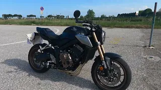 [4K] 2022 CB650R Walkaround & Hot Start - Black Widow Full System (DBk In)